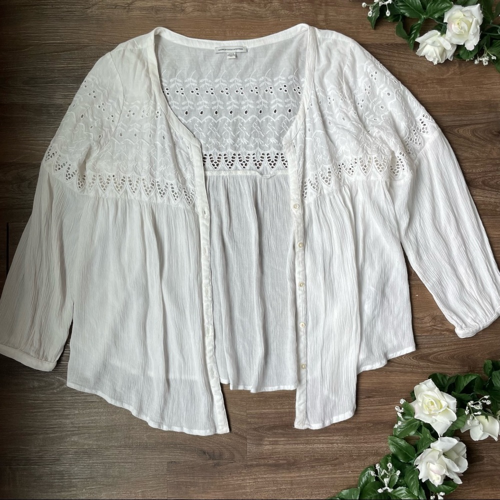 American Eagle Long Sleeve Button Down Blouse